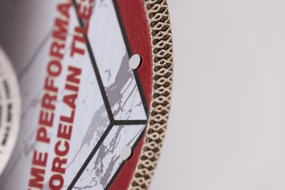 OX Pro 2CM Porcelain Cutting Blade - 200/25.4/22.23mm - Image 3
